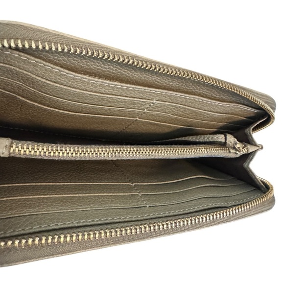 Authentic Chloé Tan Calfskin Paraty Flap Zip Wallet - Picture 11 of 16